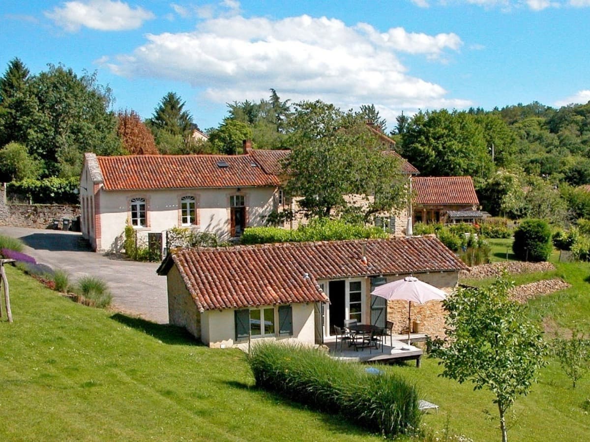 A-l'ecole gîtes en chambres d'hôtes
